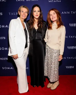 Elizabeth Gillies OnlyFans Leaked Free Thumbnail Picture - #zh1R1fOZkF