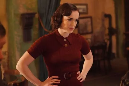 Elizabeth Henstridge OnlyFans Leaked Free Thumbnail Picture - #TJTEkwbMOx