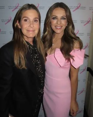 Elizabeth Hurley OnlyFans Leaked Free Thumbnail Picture - #EZxvCrxesO