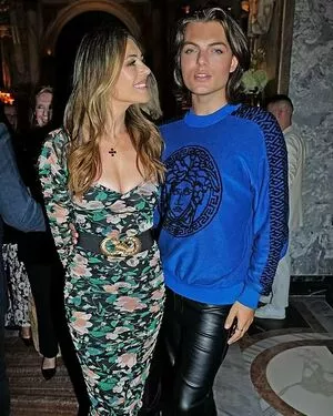 Elizabeth Hurley OnlyFans Leaked Free Thumbnail Picture - #H3EOiwgM2r