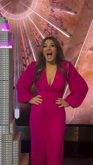 Elizabeth Hurley OnlyFans Leaked Free Thumbnail Picture - #MoBiuCjBEH