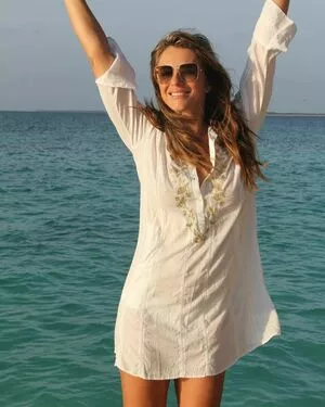Elizabeth Hurley OnlyFans Leaked Free Thumbnail Picture - #StfiBdsf8H