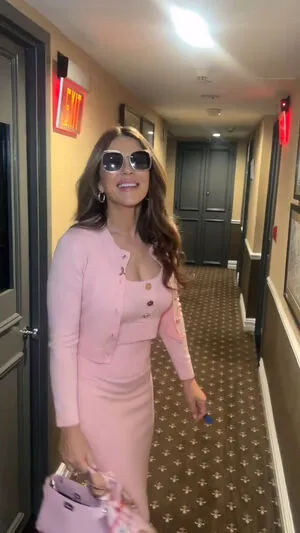 Elizabeth Hurley OnlyFans Leaked Free Thumbnail Picture - #XujGCa0arP