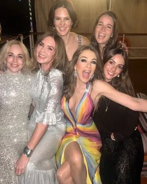 Elizabeth Hurley OnlyFans Leaked Free Thumbnail Picture - #iKZ17Emz1t