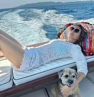 Elizabeth Hurley OnlyFans Leaked Free Thumbnail Picture - #jvm9z8bxLv