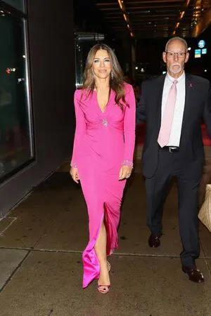 Elizabeth Hurley OnlyFans Leaked Free Thumbnail Picture - #l3PR7bcLDK