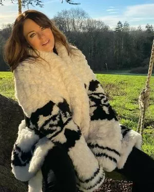 Elizabeth Hurley OnlyFans Leaked Free Thumbnail Picture - #rhlA4MvRBh