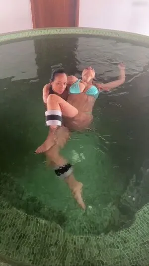 Elizabeth Jane Hurley OnlyFans Leaked Free Thumbnail Picture - #Hx07eyF9H3