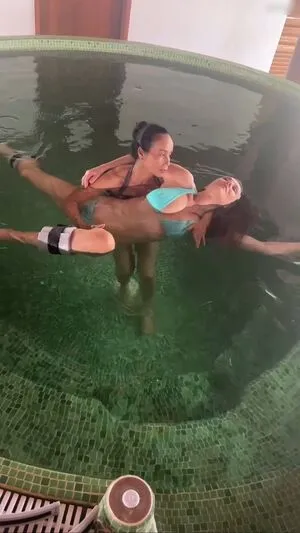 Elizabeth Jane Hurley OnlyFans Leaked Free Thumbnail Picture - #smO2SflqiW