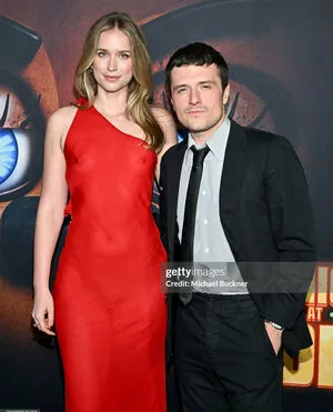 Elizabeth Lail OnlyFans Leaked Free Thumbnail Picture - #AUKvk7tsVb