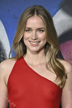 Elizabeth Lail OnlyFans Leaked Free Thumbnail Picture - #fRcgqXMzdu