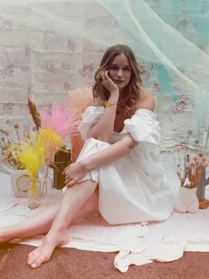 Elizabeth Lail OnlyFans Leaked Free Thumbnail Picture - #nWKtDqBj1v