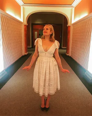 Elizabeth Moss OnlyFans Leaked Free Thumbnail Picture - #kQbjM8pL9U