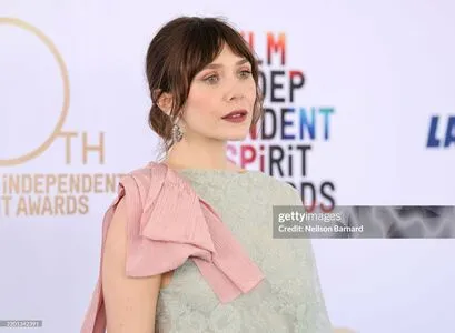 Elizabeth Olsen OnlyFans Leaked Free Thumbnail Picture - #0Owf80RYqr