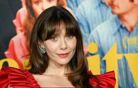 Elizabeth Olsen OnlyFans Leaked Free Thumbnail Picture - #2HZmFXbpit