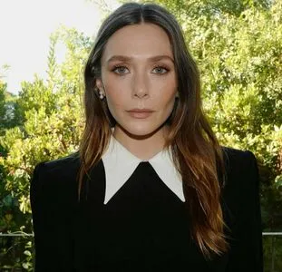 Elizabeth Olsen OnlyFans Leaked Free Thumbnail Picture - #382nym8oHr