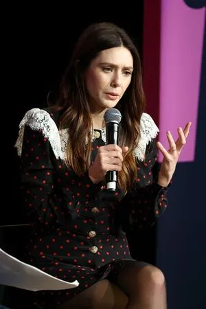 Elizabeth Olsen OnlyFans Leaked Free Thumbnail Picture - #7j8rgqIKZF