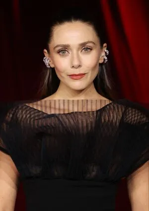 Elizabeth Olsen OnlyFans Leaked Free Thumbnail Picture - #8sY3nEpeBj