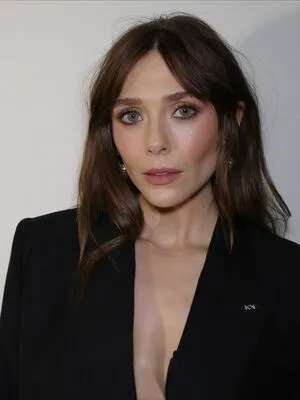 Elizabeth Olsen OnlyFans Leaked Free Thumbnail Picture - #AJ2Wycmo2H