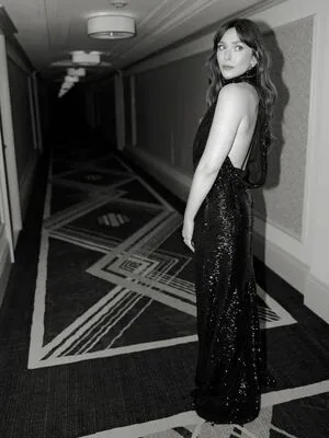 Elizabeth Olsen OnlyFans Leaked Free Thumbnail Picture - #Ic67jdNmq2