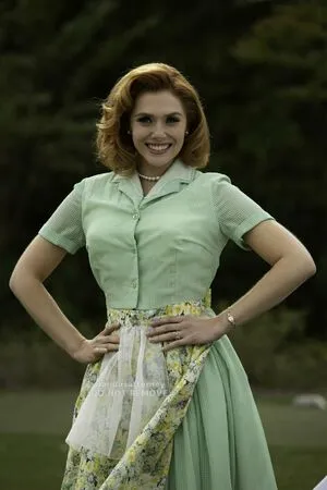 Elizabeth Olsen OnlyFans Leaked Free Thumbnail Picture - #MAILCMgZO3