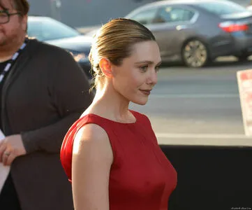 Elizabeth Olsen OnlyFans Leaked Free Thumbnail Picture - #YmNHaQU8Ex