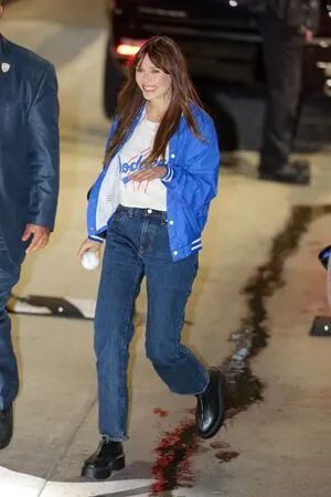 Elizabeth Olsen OnlyFans Leaked Free Thumbnail Picture - #ZTYbLlzTxX