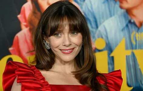 Elizabeth Olsen OnlyFans Leaked Free Thumbnail Picture - #azSDNYmnPD