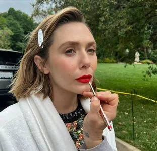 Elizabeth Olsen OnlyFans Leaked Free Thumbnail Picture - #blTM2tvqgR