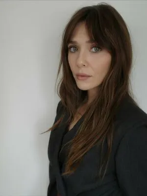 Elizabeth Olsen OnlyFans Leaked Free Thumbnail Picture - #cKQQYnDyA2