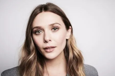 Elizabeth Olsen OnlyFans Leaked Free Thumbnail Picture - #eB1IFq8UG1
