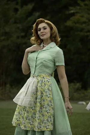 Elizabeth Olsen OnlyFans Leaked Free Thumbnail Picture - #haGBrIOk9X