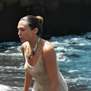 Elizabeth Olsen OnlyFans Leaked Free Thumbnail Picture - #iWxzMf5OlN