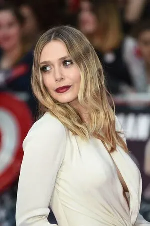 Elizabeth Olsen OnlyFans Leaked Free Thumbnail Picture - #lR8RbpHm9S