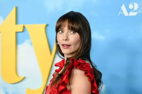 Elizabeth Olsen OnlyFans Leaked Free Thumbnail Picture - #lqz04t398S