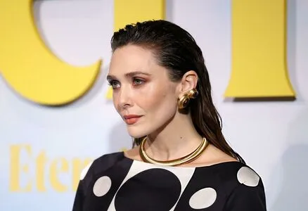 Elizabeth Olsen OnlyFans Leaked Free Thumbnail Picture - #n5h7EAVW4j