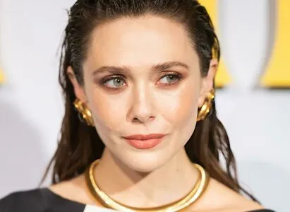 Elizabeth Olsen OnlyFans Leaked Free Thumbnail Picture - #nl2danv1kQ