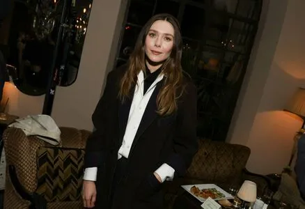 Elizabeth Olsen OnlyFans Leaked Free Thumbnail Picture - #ywvcz3ja2T