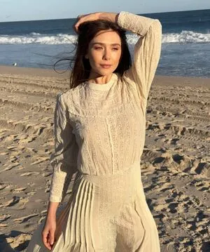 Elizabeth Olsen OnlyFans Leaked Free Thumbnail Picture - #zqx8mXhZzJ