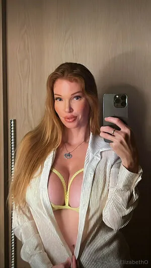 Elizabeth Ostrander OnlyFans Leaked Free Thumbnail Picture - #xCDNXoSeni