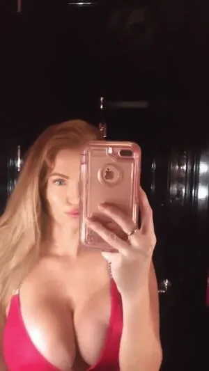 Elizabeth Ostrander OnlyFans Leaked Free Thumbnail Picture - #xonpqBof3T