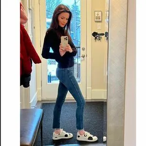 Elizabeth Tulloch OnlyFans Leaked Free Thumbnail Picture - #kbj3RLen3n