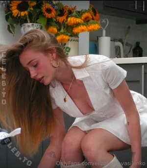 Elizabeth Vasilenko OnlyFans Leaked Free Thumbnail Picture - #XflmAkQx5L