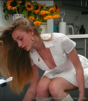 Elizabeth Vasilenko OnlyFans Leaked Free Thumbnail Picture - #roPYBYSZCo