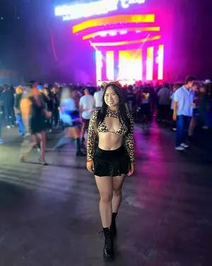 Elizabeth Vy OnlyFans Leaked Free Thumbnail Picture - #PVANQtKtHT