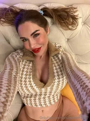 Elizabethh1987 OnlyFans Leaked Free Thumbnail Picture - #GbXw1Hu7b5
