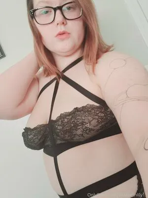 Elizabethlily19 OnlyFans Leaked Free Thumbnail Picture - #Hb3cFr8g6C