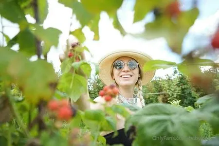 Elizabrielle OnlyFans Leaked Free Thumbnail Picture - #W4Ul0QtwI0