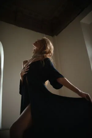 Elizaveta Bond OnlyFans Leaked Free Thumbnail Picture - #9j91QipkqY