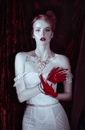 Elizaveta Bond OnlyFans Leaked Free Thumbnail Picture - #AIAcpLeze6